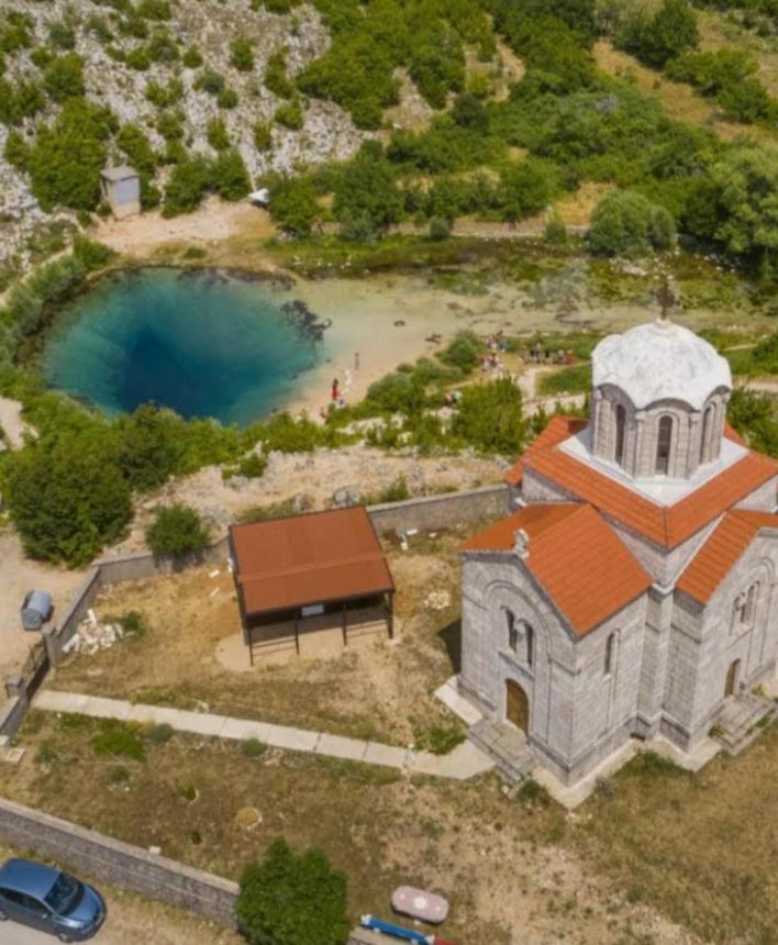 Kuca Za Odmor Varos Villa Vrlika Kültér fotó