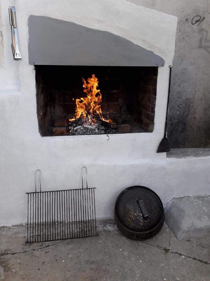 Kuca Za Odmor Varos Villa Vrlika Kültér fotó