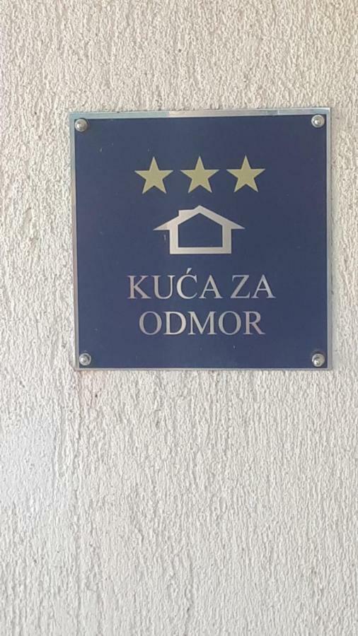 Kuca Za Odmor Varos Villa Vrlika Kültér fotó