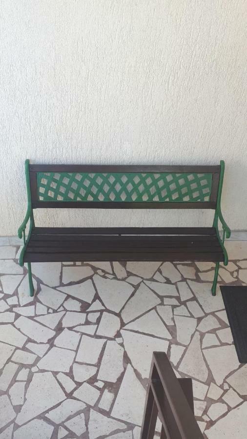 Kuca Za Odmor Varos Villa Vrlika Kültér fotó