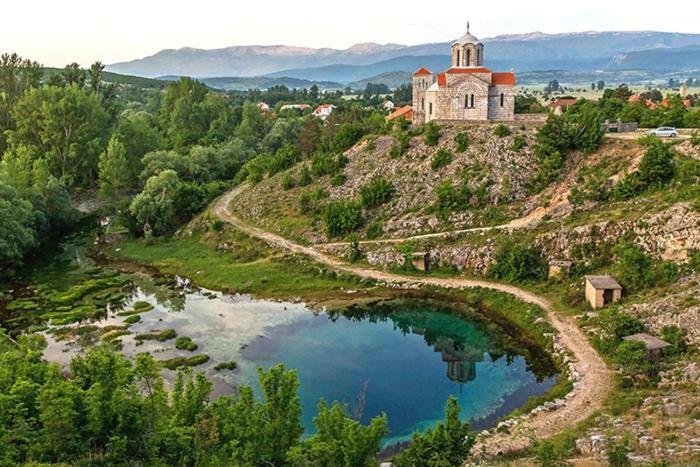 Kuca Za Odmor Varos Villa Vrlika Kültér fotó